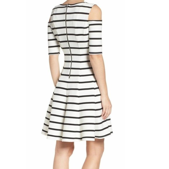 Gabby Skye Striped Cold-Shoulder Dress Size 14 - Picture 2 of 2
